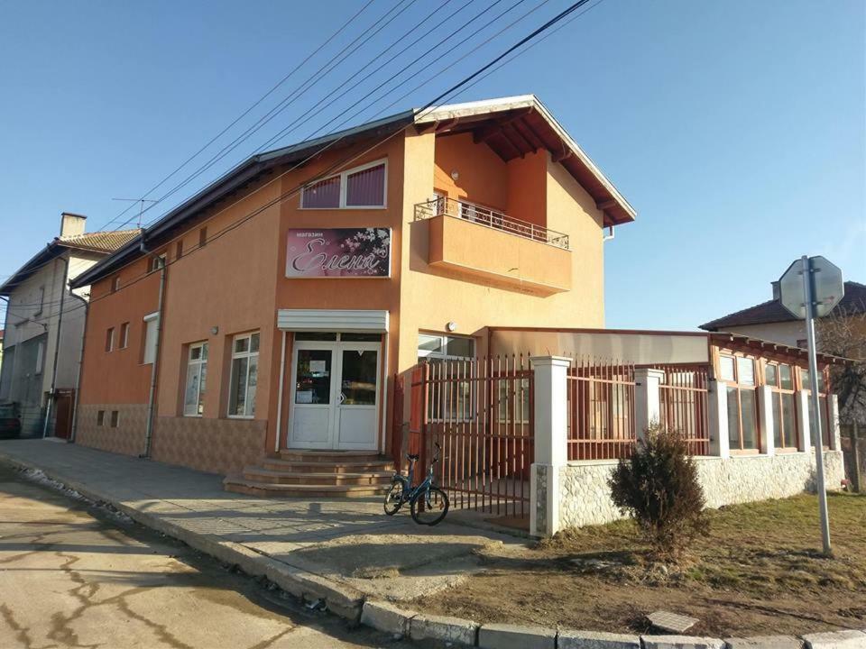 Стаи За Гости Елени Shiroki Dol Exterior foto
